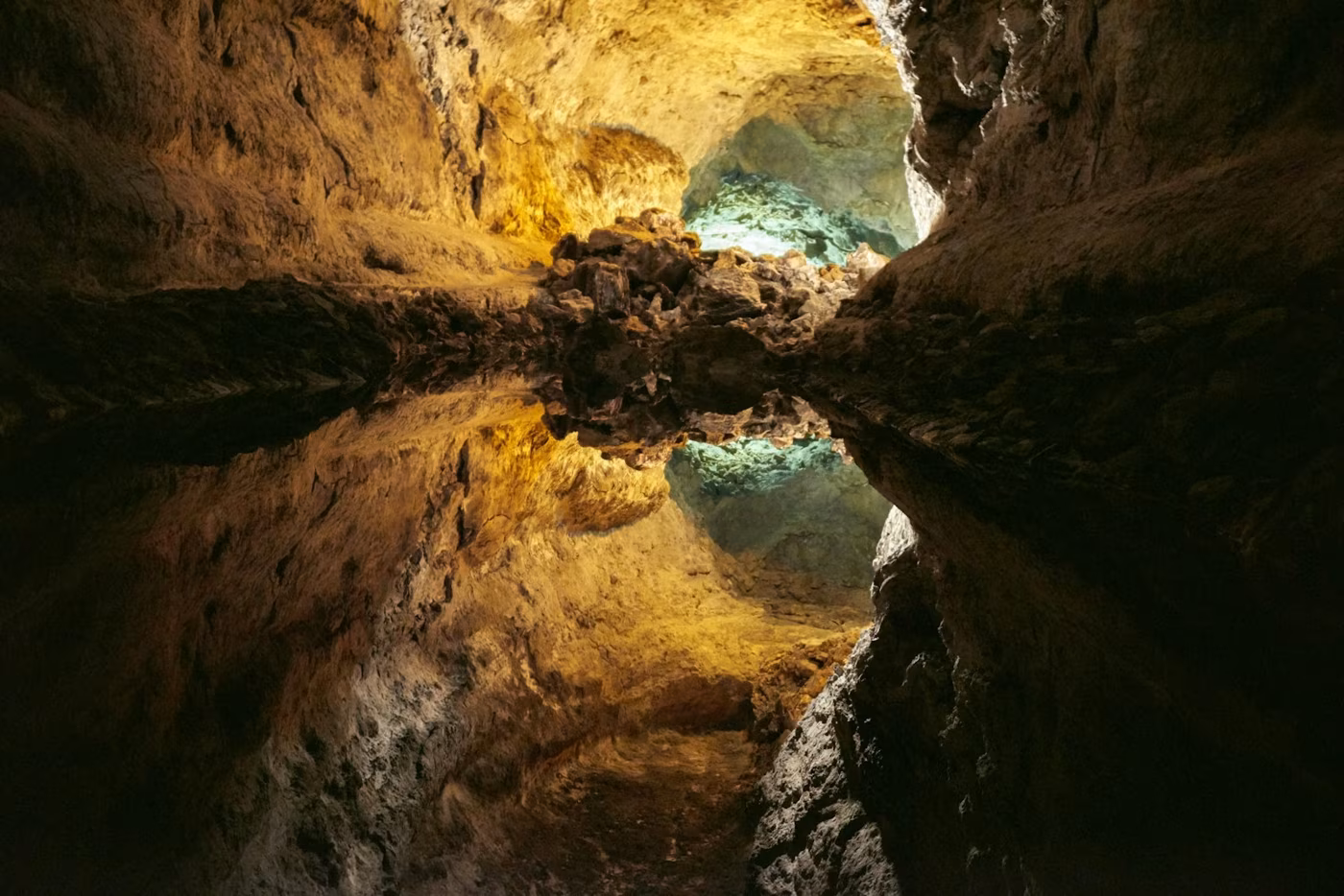 Camerota e le grotte preistoriche