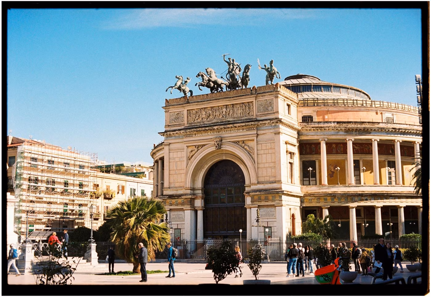 Cosa vedere a Napoli in un giorno: l'itinerario essenziale