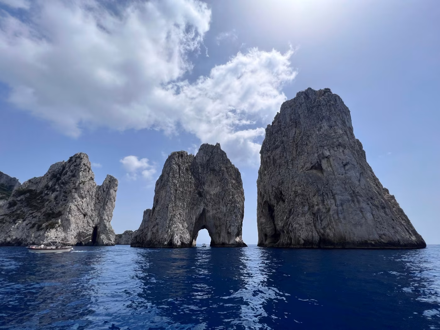 Giro dell'isola di Capri in gozzo privato